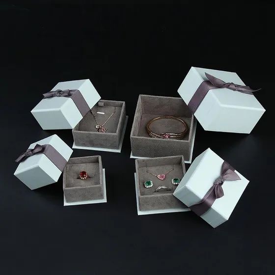 Rigid jewelry and gift boxes